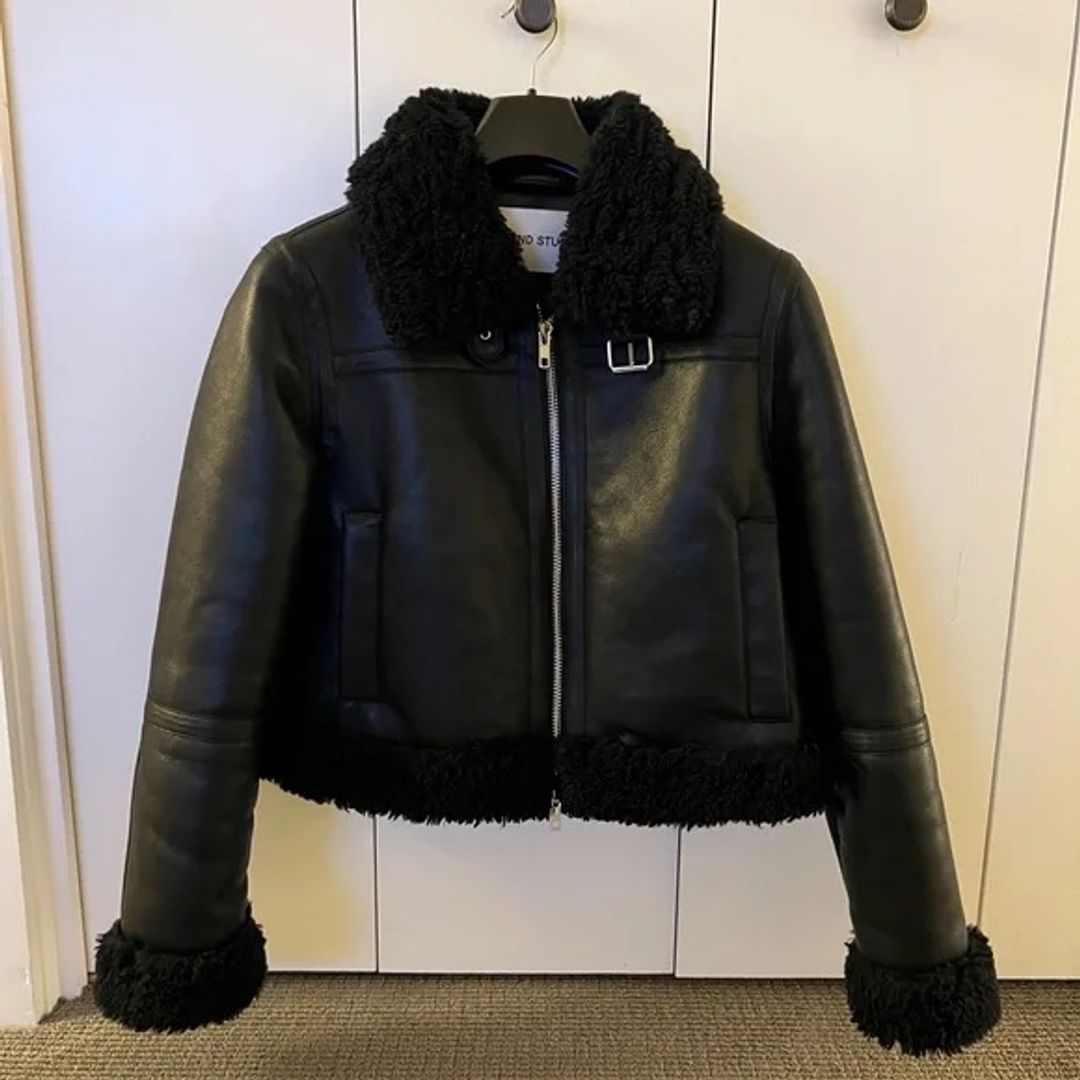 NWT Stand Studio Black Leather Sherpa Shearling Faux Fur Cropped Jacket
