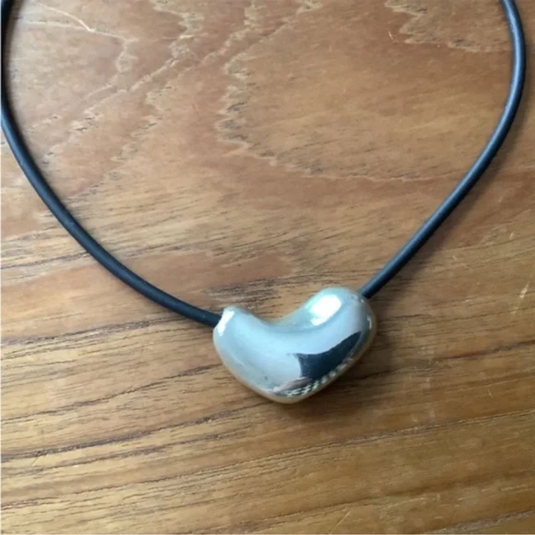 Sculpted Heart Pendant - By AGMES