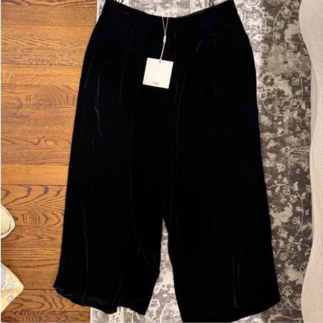 NWT Tibi Stella Cropped Wide Leg Black Velvet Culottes