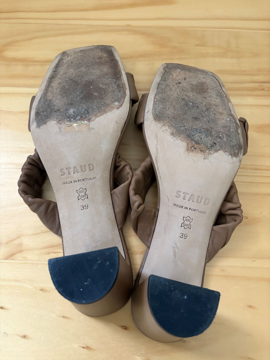 Frankie Ruched Slide Sandal