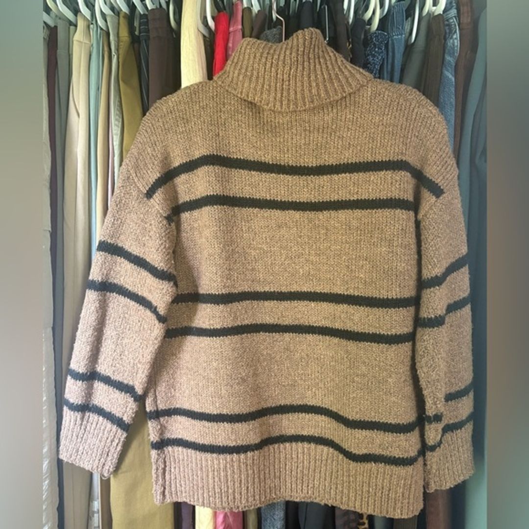 Line & Dot Cozy Brown Striped Turtleneck Sweater